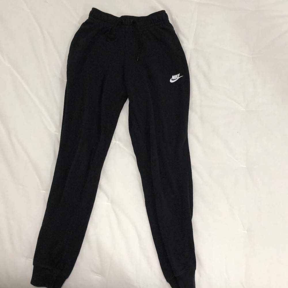 Black lightweight Nike sweatpants Sixe XS